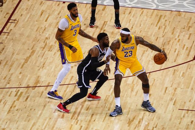 时隔一年后，央视宣布复播NBA