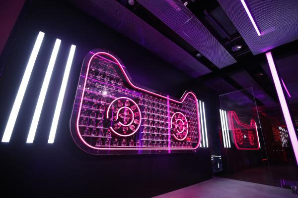 为什么在网店转让交易里买家需要交定金？定金可以退吗？