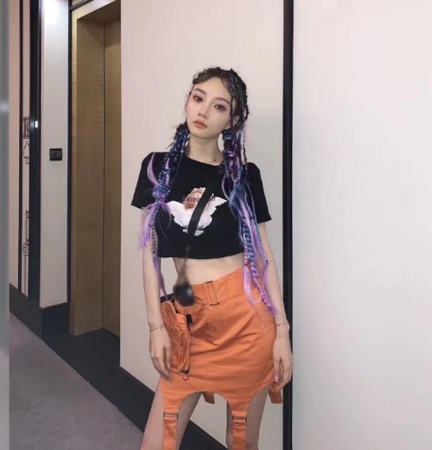 揭李小璐如何被骗1200万：跨界炮制甜馨舅舅身份，长相都是假的