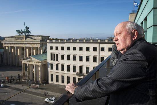 戈尔巴乔夫静悄悄度过90岁生日：再就业100次，还是孤独