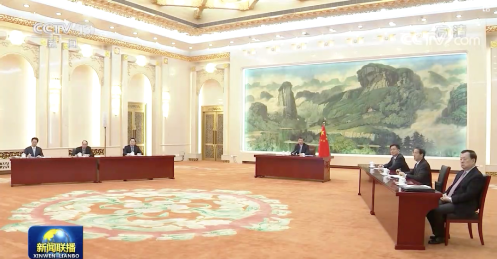 《新闻联播》披露：今年港澳特首述职活动，出现“新面孔”